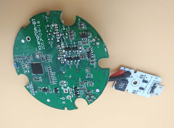 PCB·